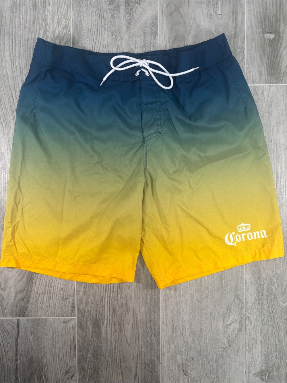 Corona Extra Ombre Swim Trunks Large L Blue Yellow Beer Logo Board Shorts Sunset